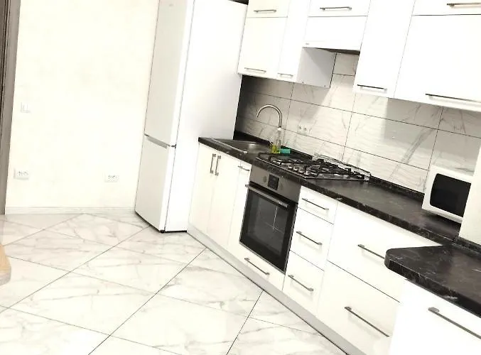 стрийська,автовокзал ,сихів Arena King Kros карла мікльоша Lviv